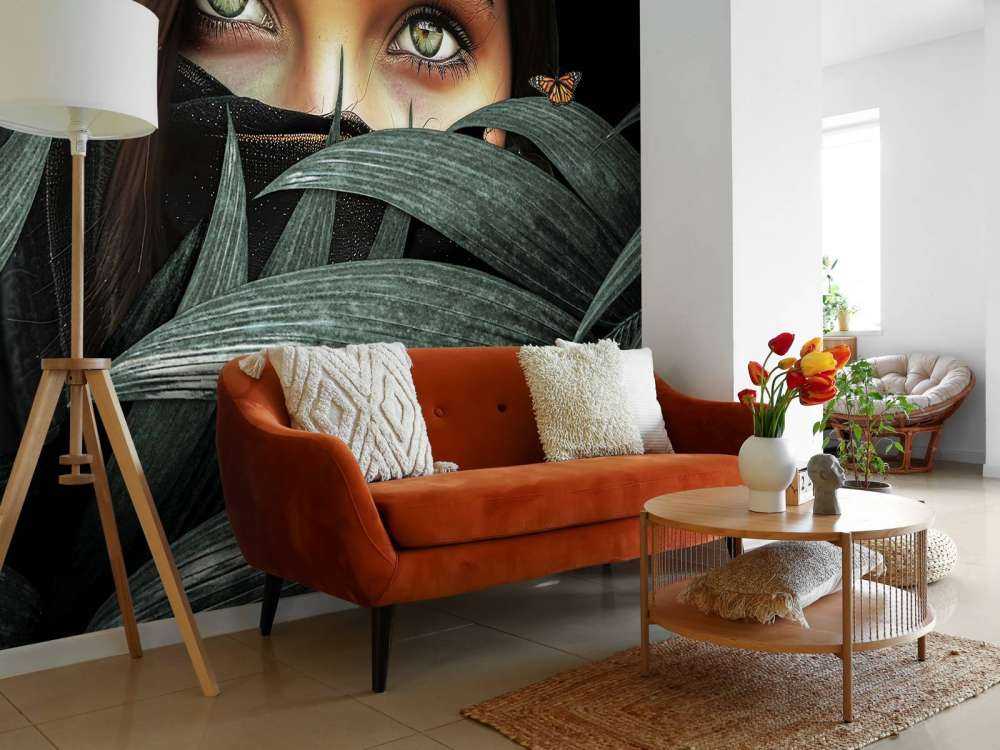 Groene blik tussen palmen