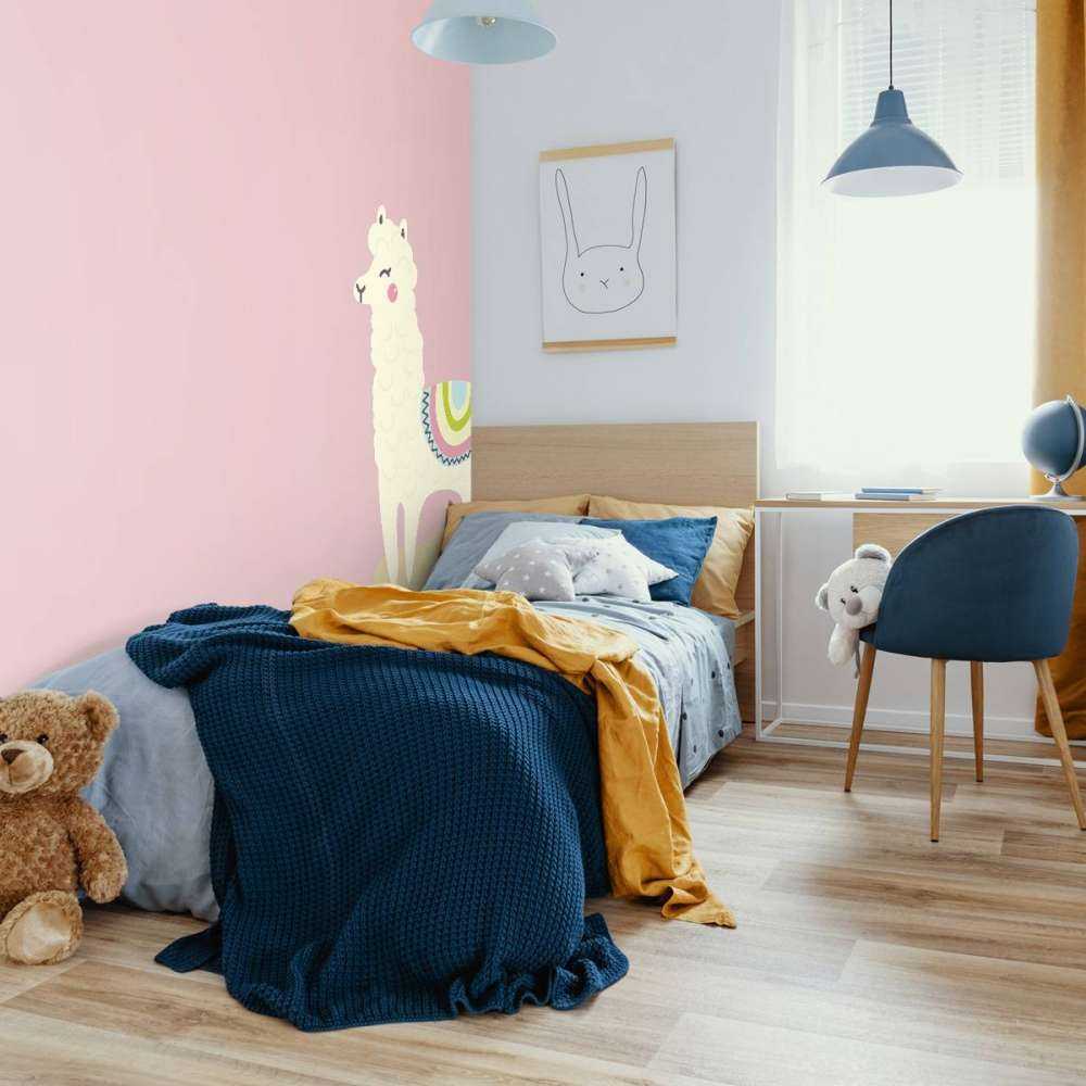 Alpaca design met een roze achtergrond