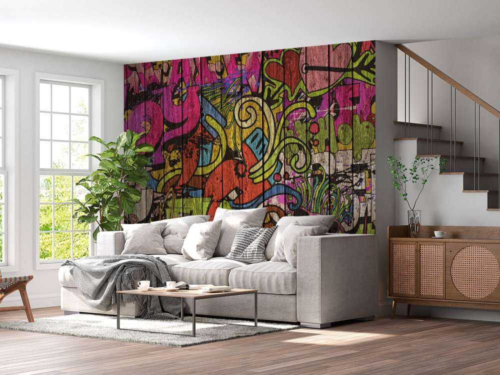 Straat graffiti op oud hout