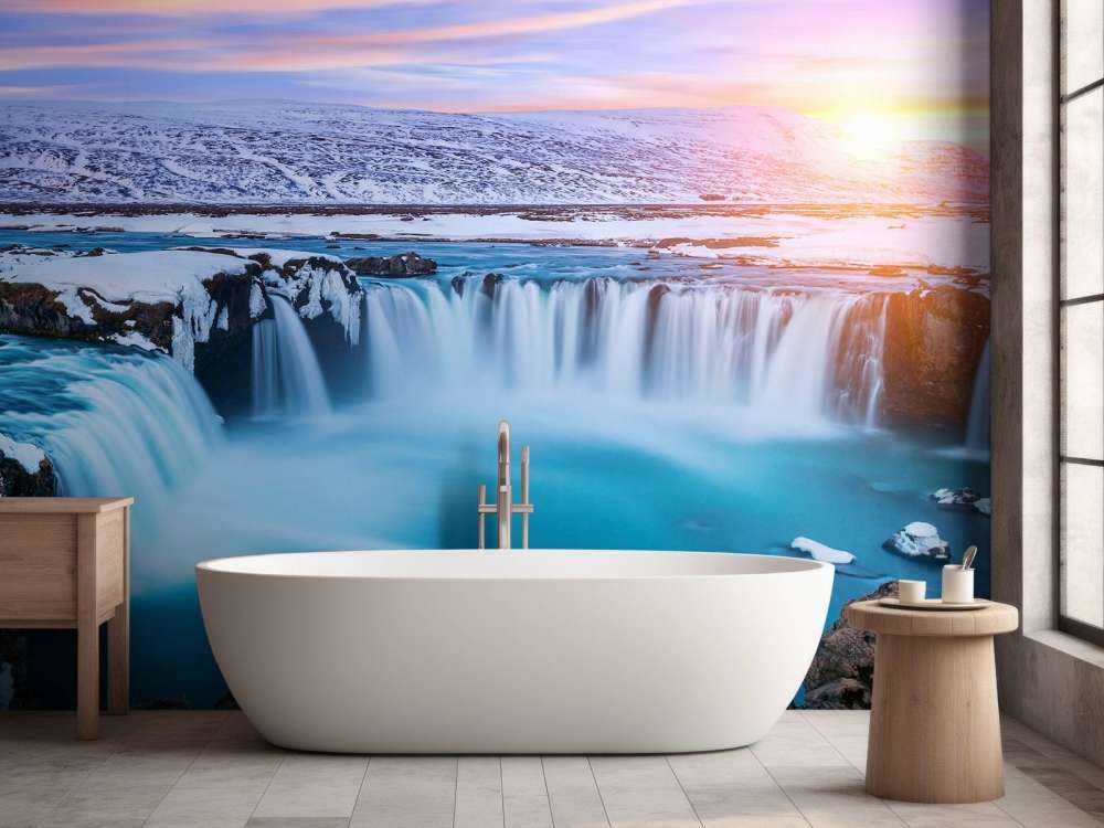 Goðafoss waterval bij zonsondergang