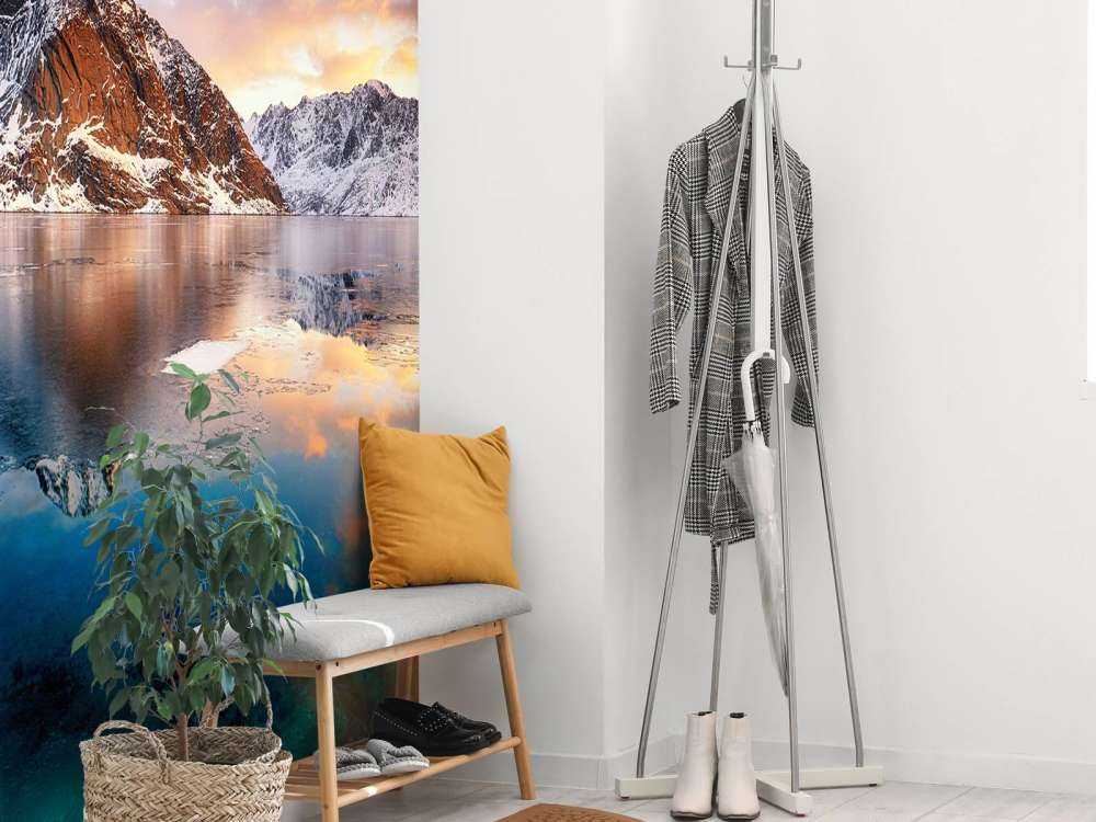 Prachtige zonsondergang in Noorwegen