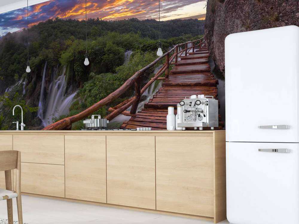 Brug met zonsondergang