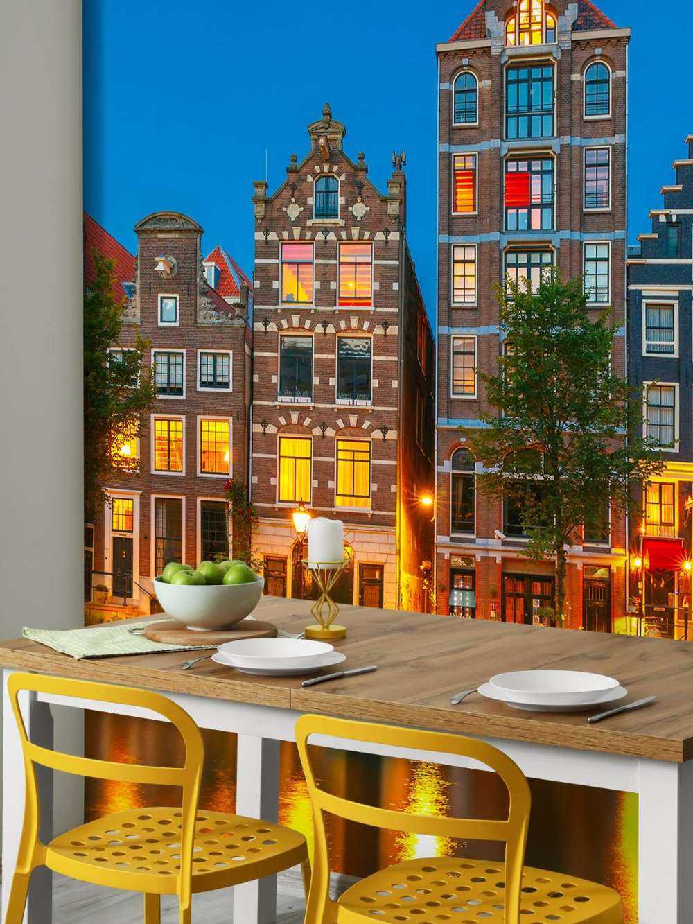 Verlichte gracht