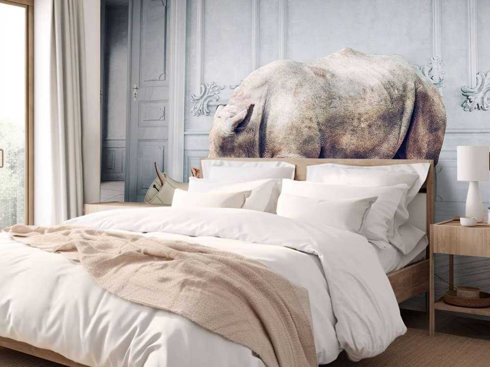 Neushoorn met lampenkap