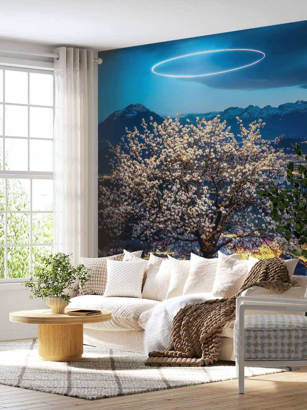 Bloesemboom bij nachtelijk licht