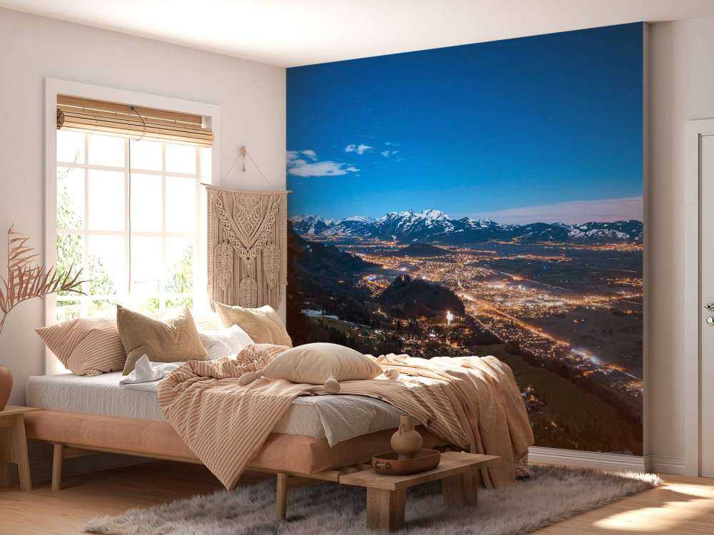 Nachtzicht over alpendalstad