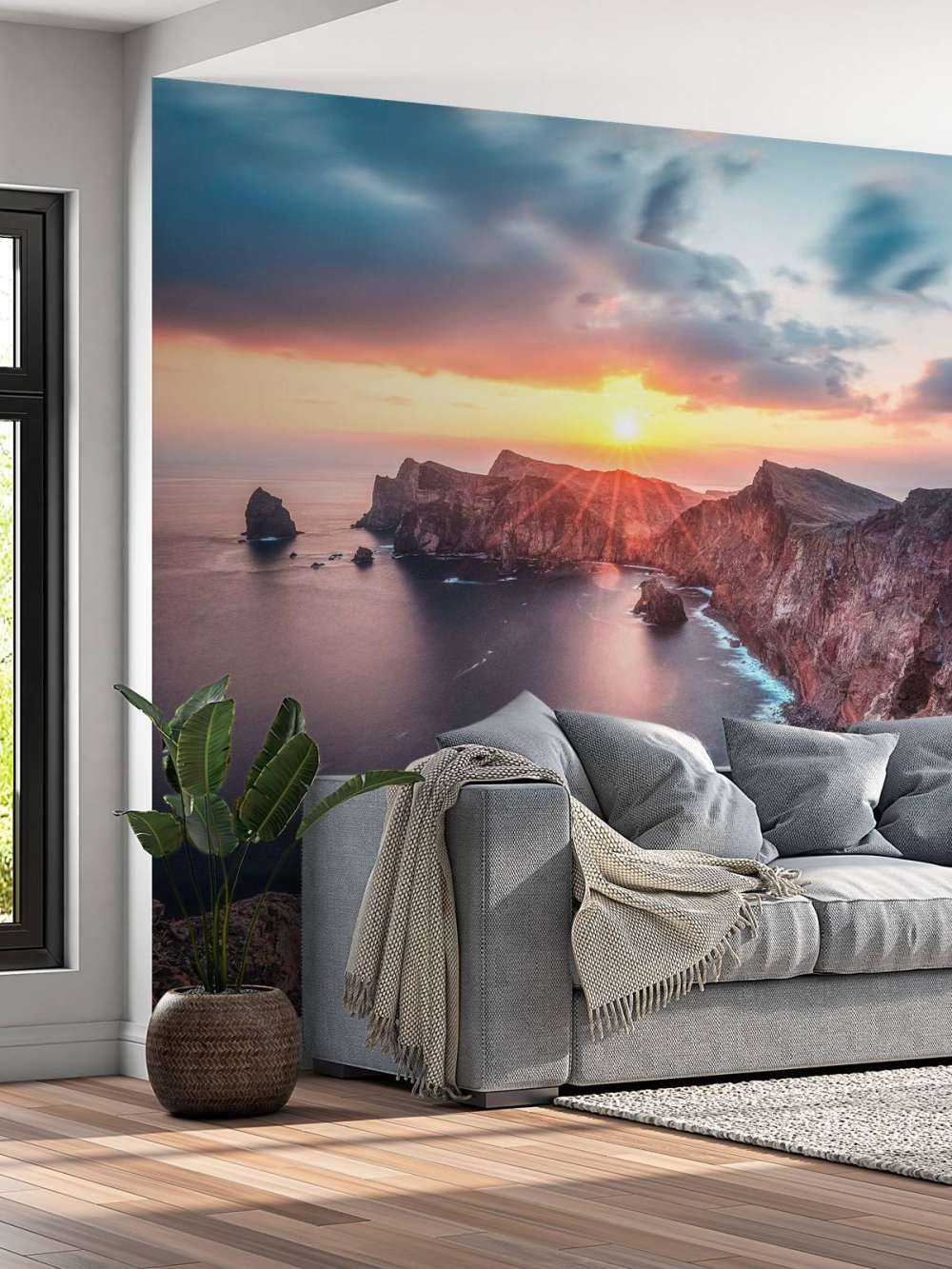 Zonsondergang boven rotskust