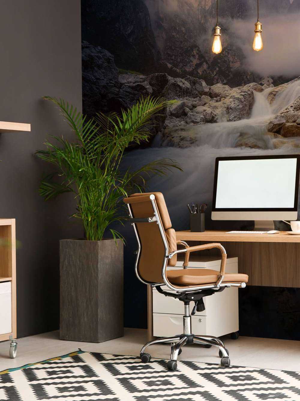 Bergstroom in de Schemering