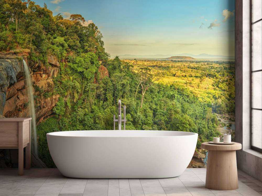 Waterval bij een klif