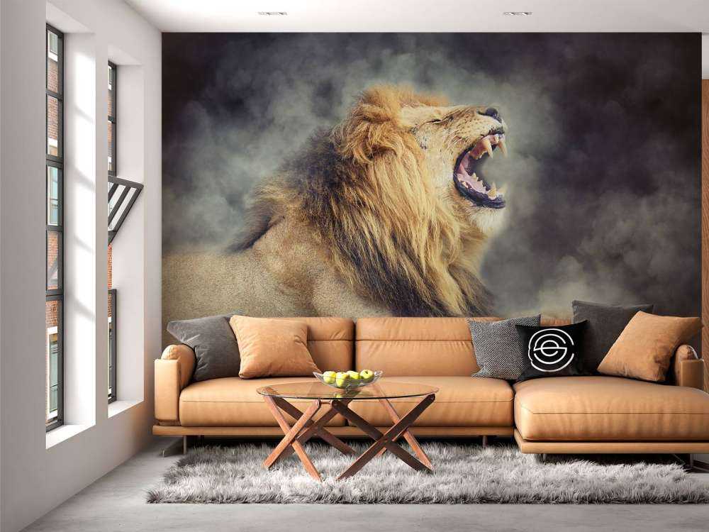 Leeuw in rook met een donkere achtergrond