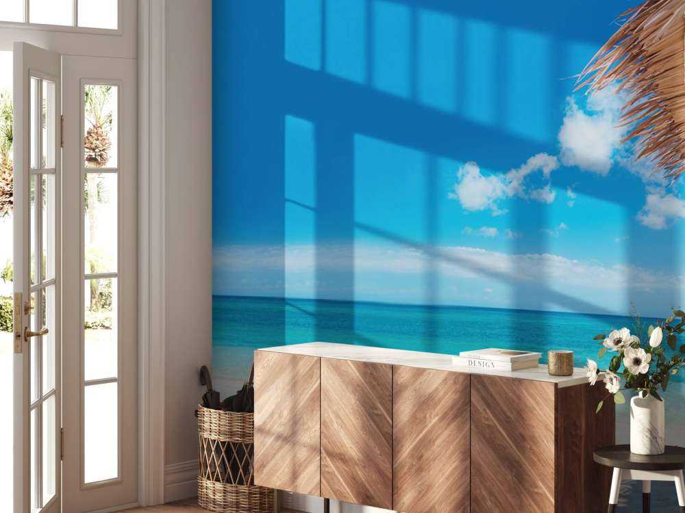 Ligstoelen op het strand