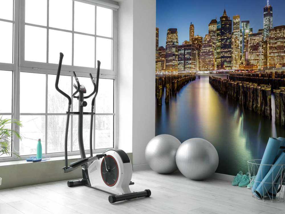 Lower Manhattan vanaf een oude pier in Brooklyn