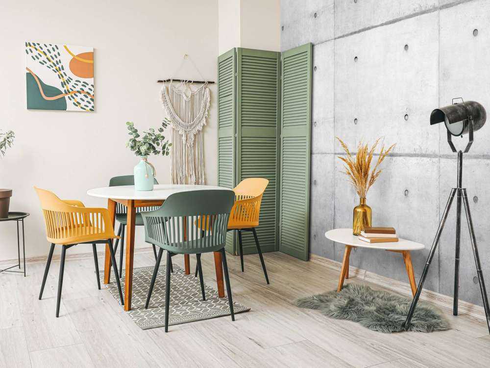 Grijze betonnen platen