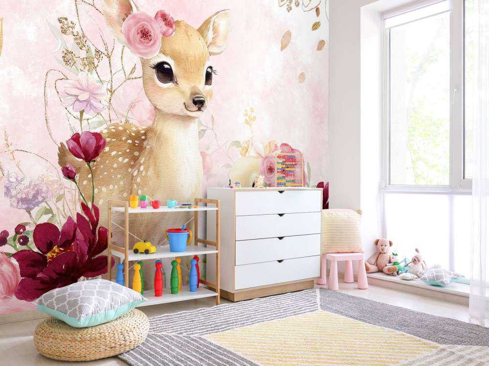 Hertje en konijn in bloemenpracht