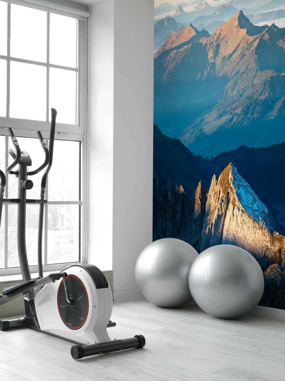 Ochtendlicht op rotsberg