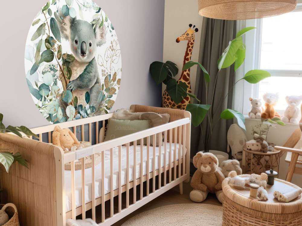 Schattige koala in eucalyptus