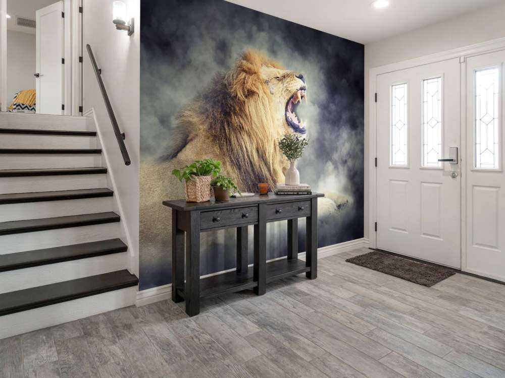 Leeuw in rook met een donkere achtergrond