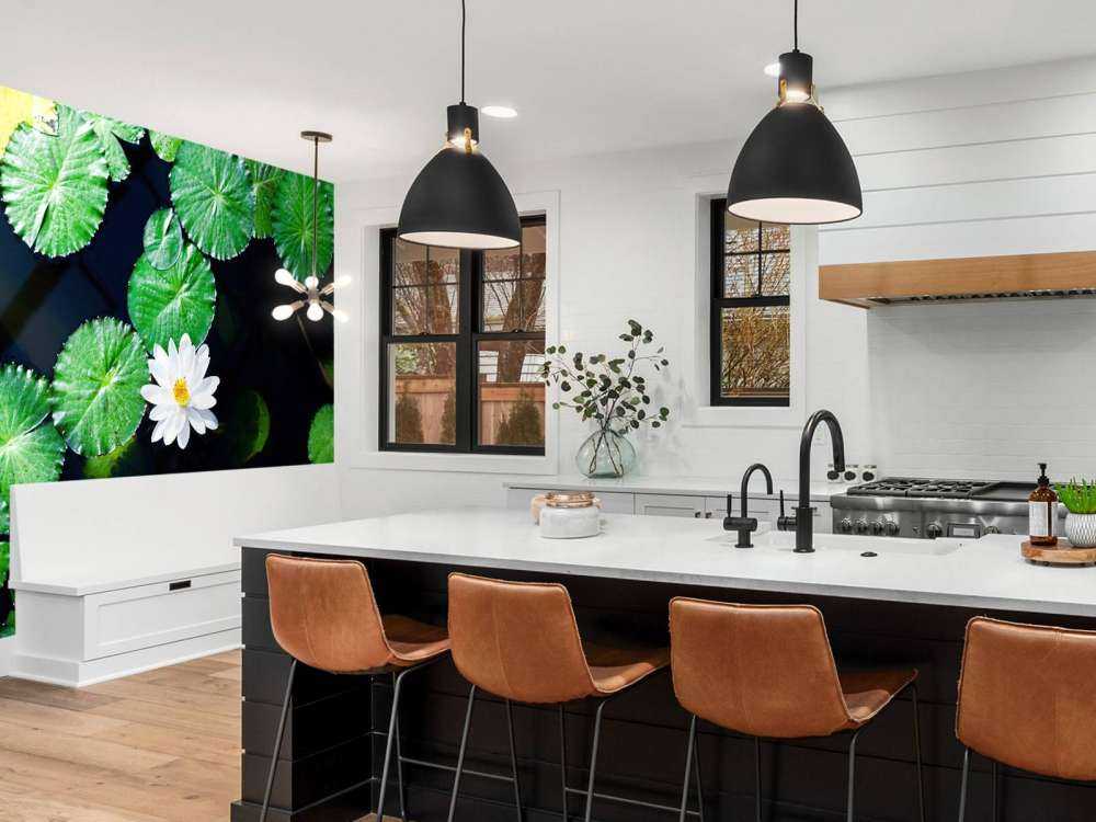 Opvallende witte kleine lotusbloem