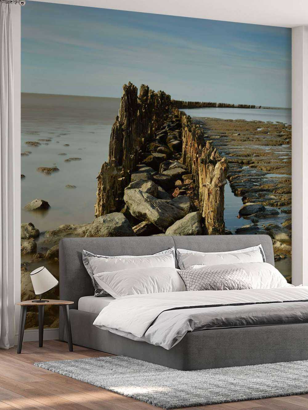 Golfbreker van hout en steen