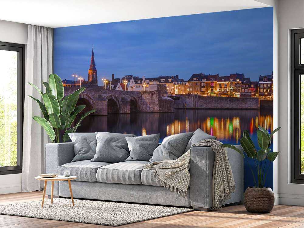 Sint Servaasbrug in de avond