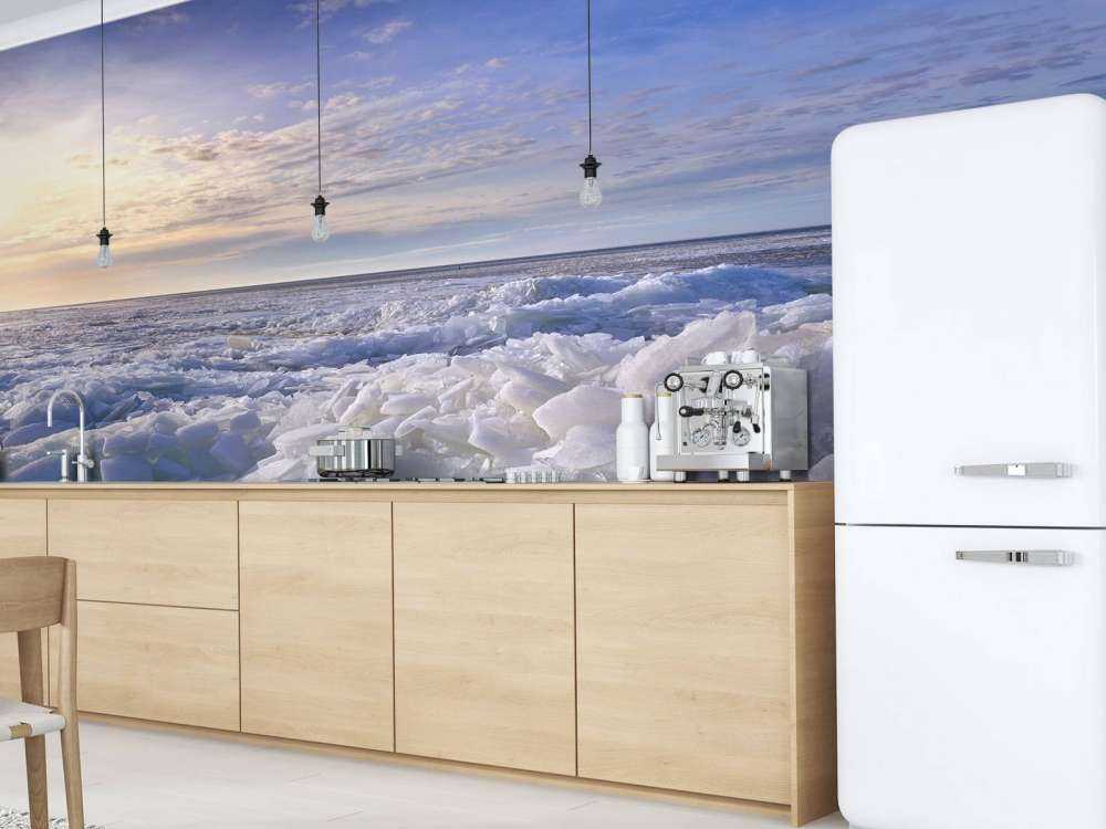 Kruiend iJs aan het Ijsselmeer