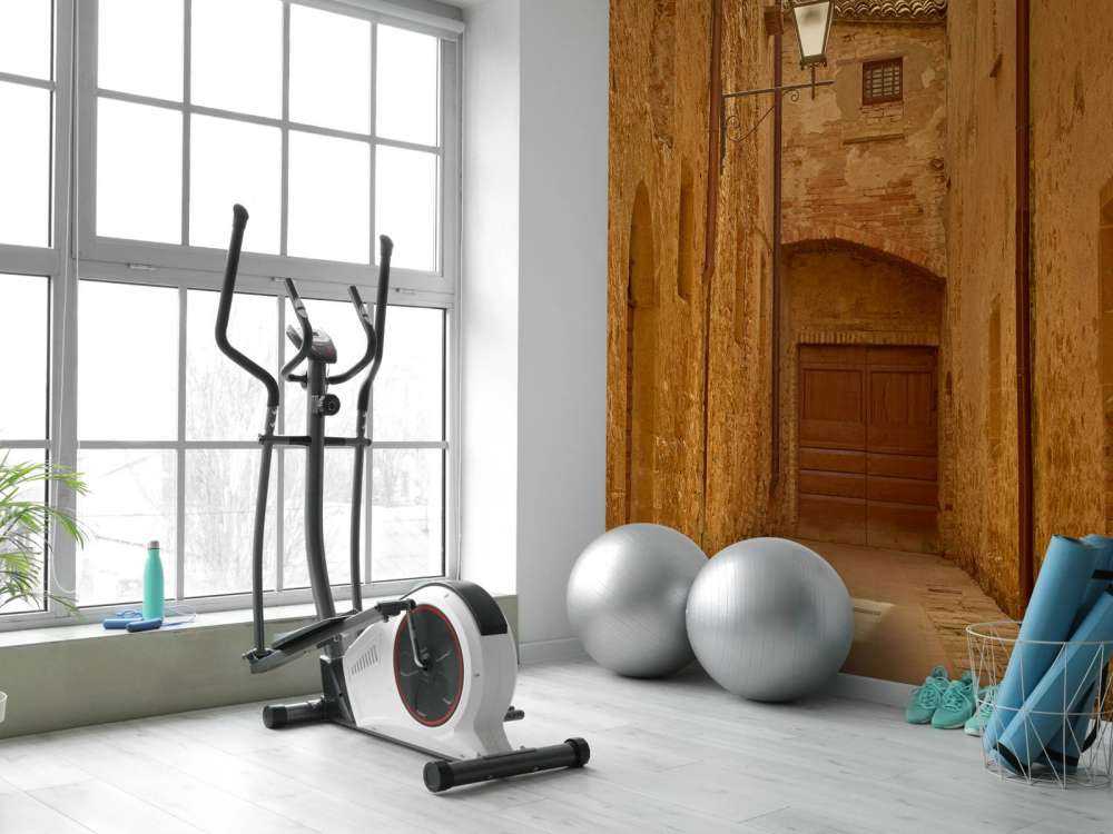 Italiaans straatje met lantaarn