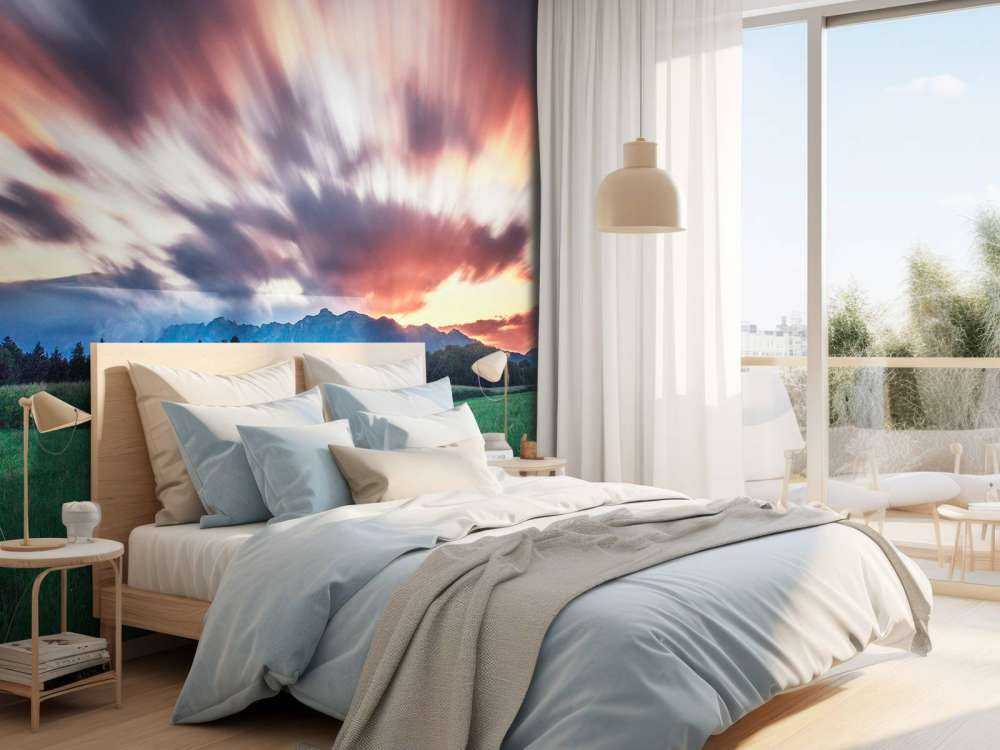 Zonsondergang boven groene vlakte