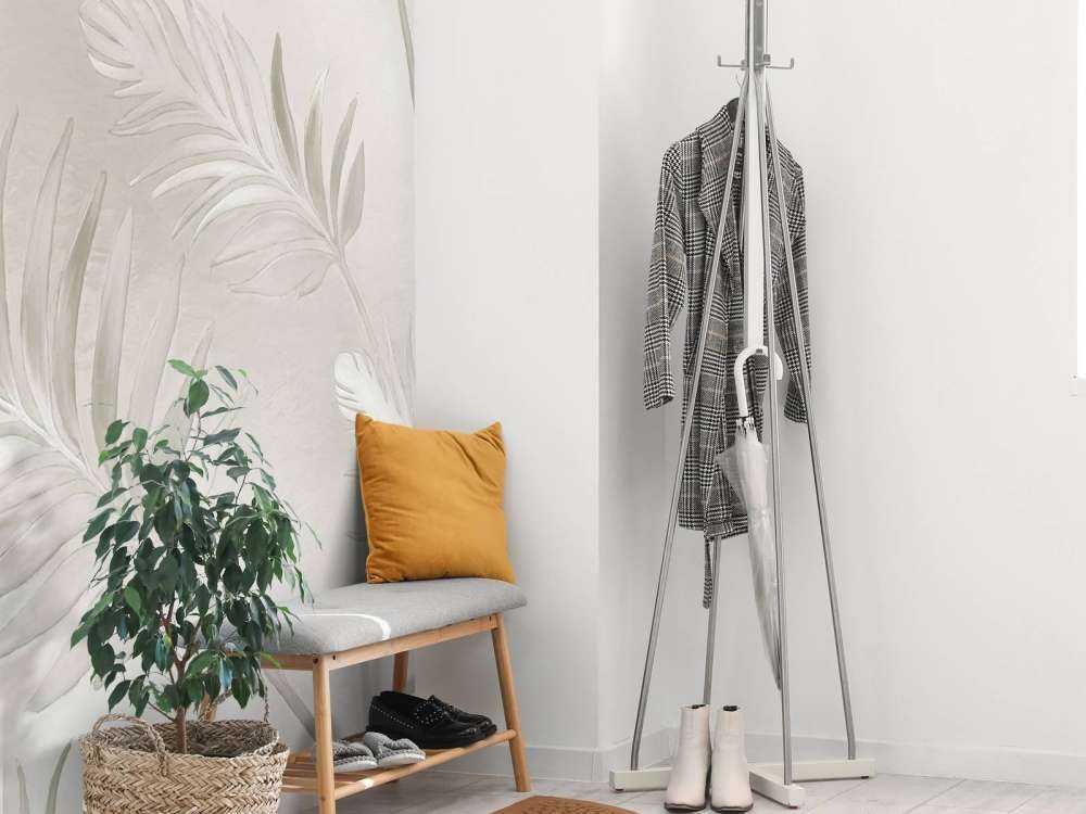 Golden leaves on dark Off-White