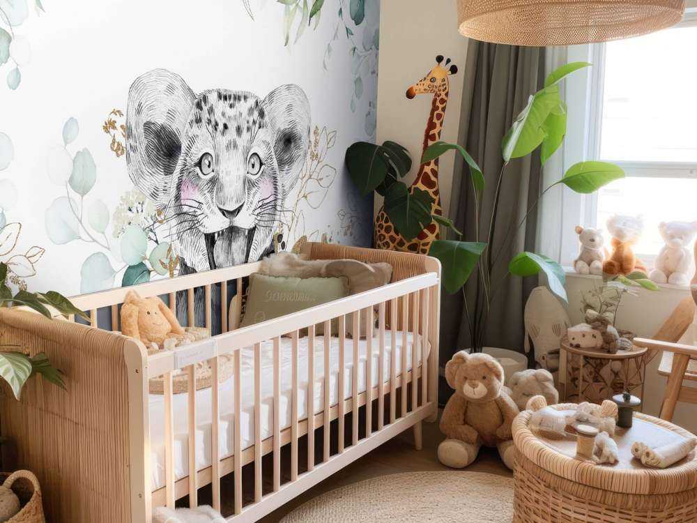 Babyleeuw met muntblaadjes