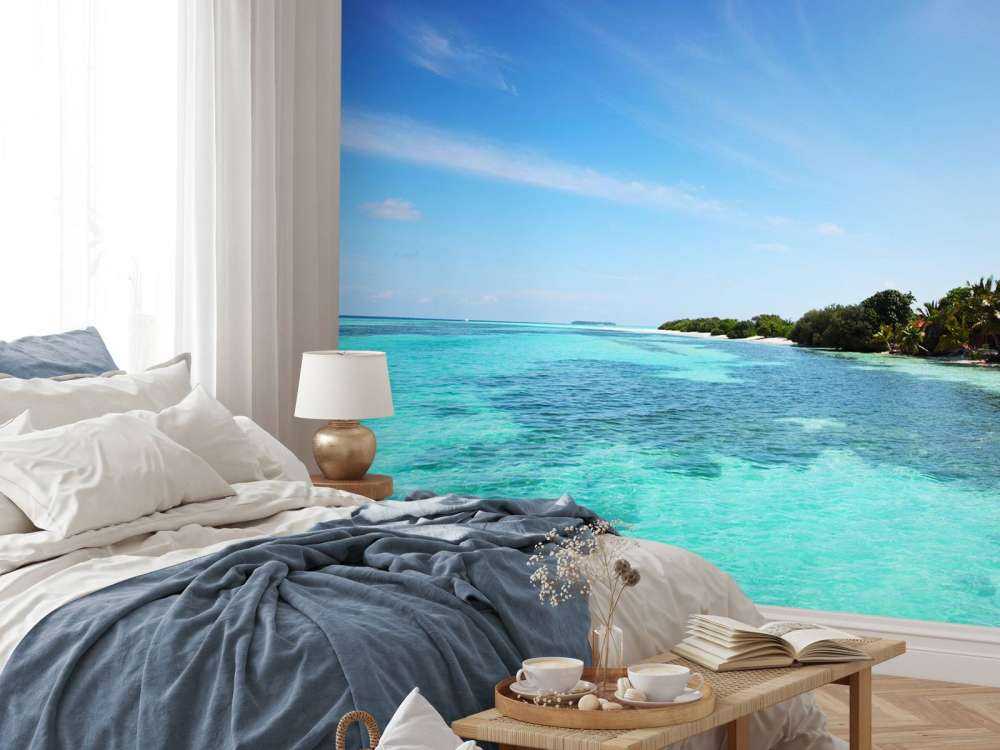 Tropisch strand met palmbomen