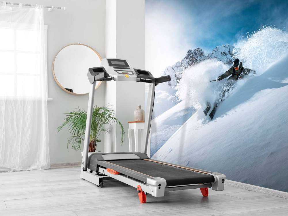 Actievolle poedersneeuwafdaling bij helder weer