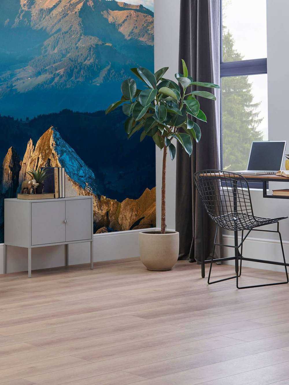 Ochtendlicht op rotsberg