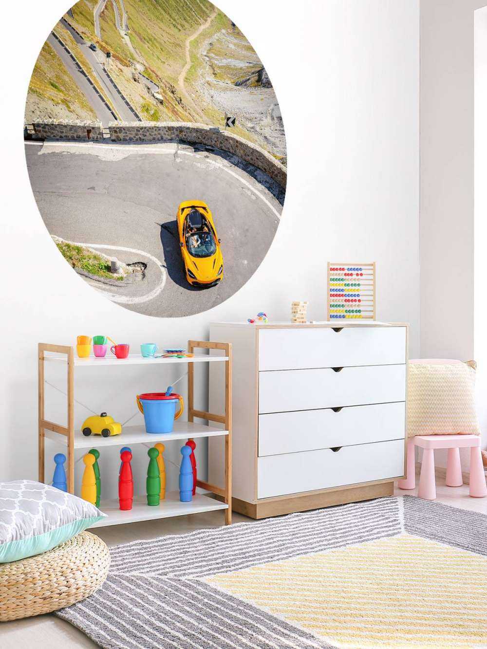 McLaren op Stelviopas - color