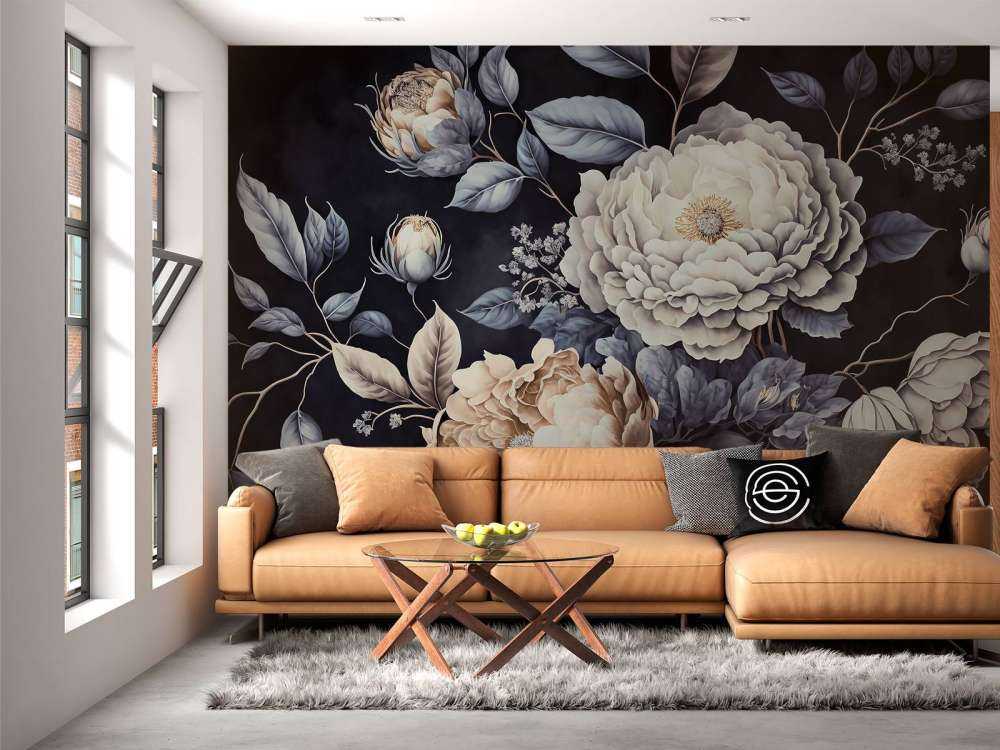 Moody baroque large floral