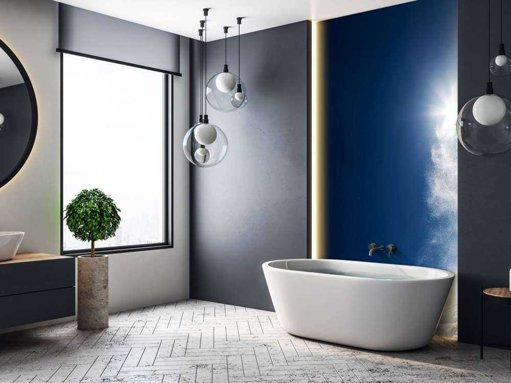 Snowboarder maakt een backflip