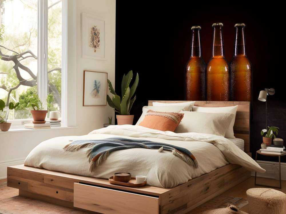 Bruine bierflesjes in een donkere ruimte