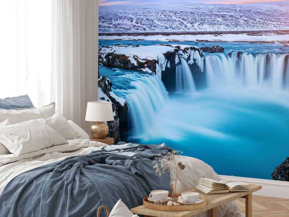 Goðafoss waterval bij zonsondergang