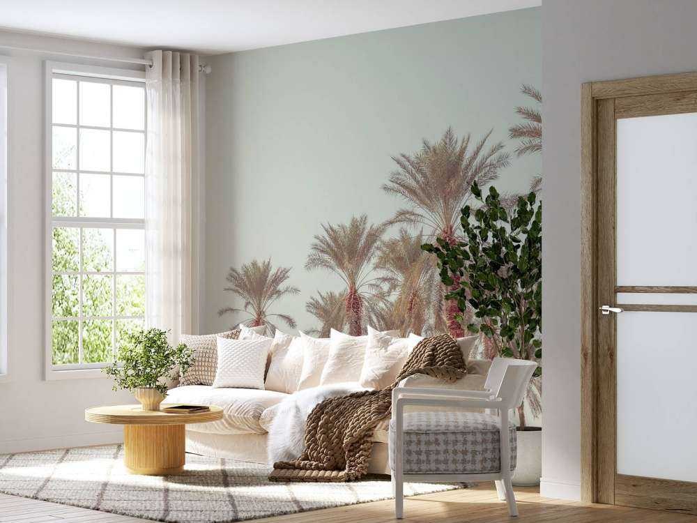 Tropische palmbomen aan de kust