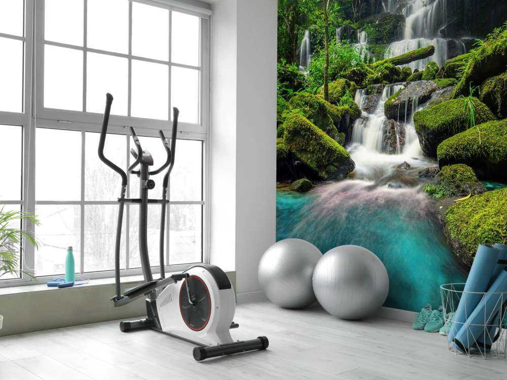 Waterval in een jungle