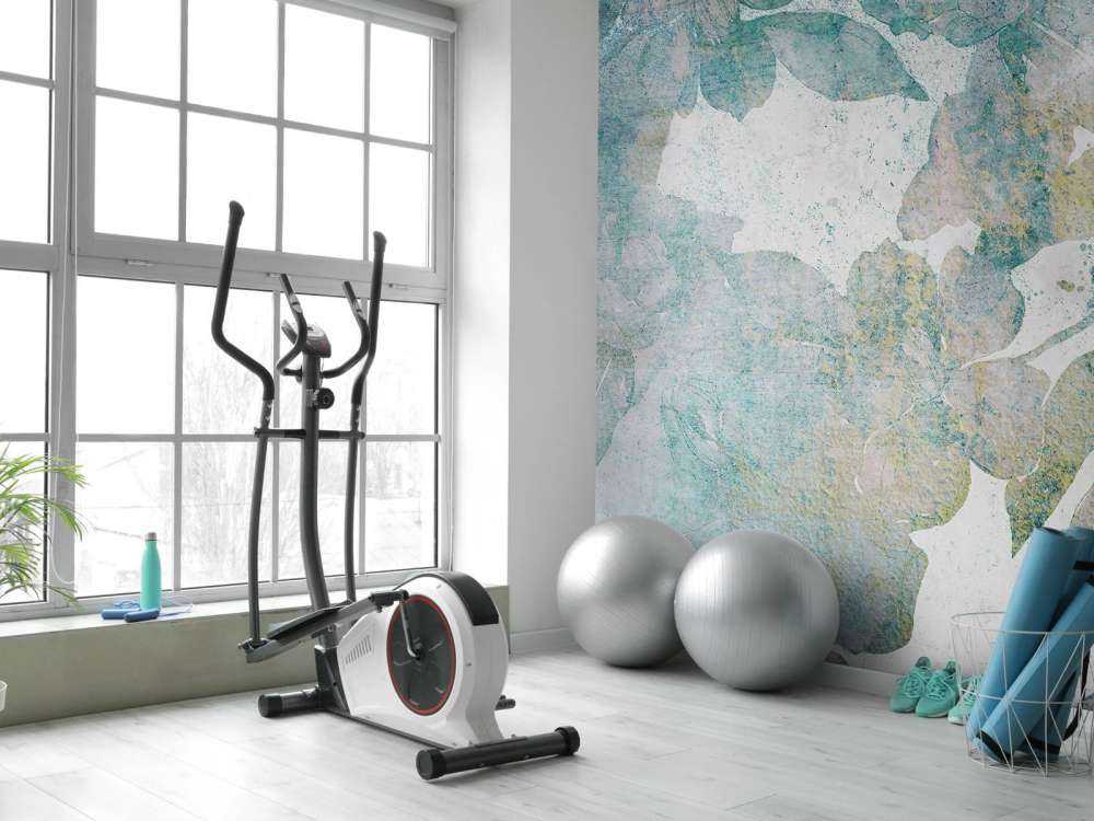 Verbleekte pioenen in aquarelblauw