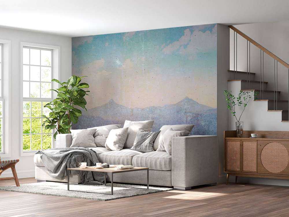 Vervagend berglandschap in ochtendlicht