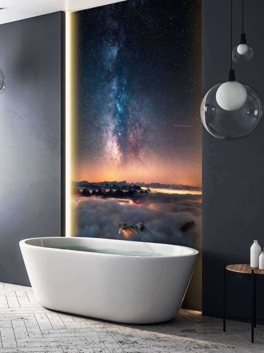 Melkweg boven nachtelijke bergflarden