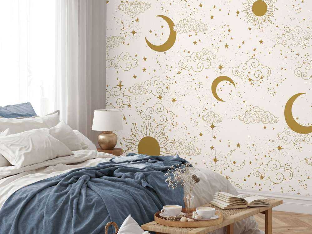 Zon maan en wolken in goud