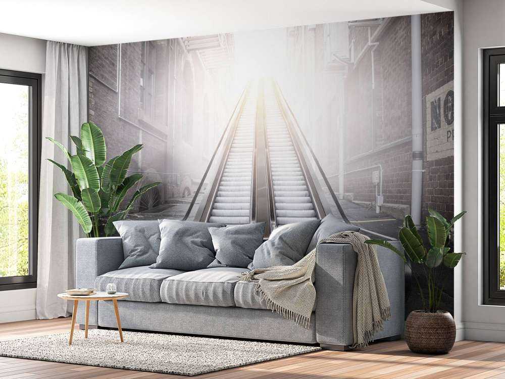 Moderne roltrap in een steegje