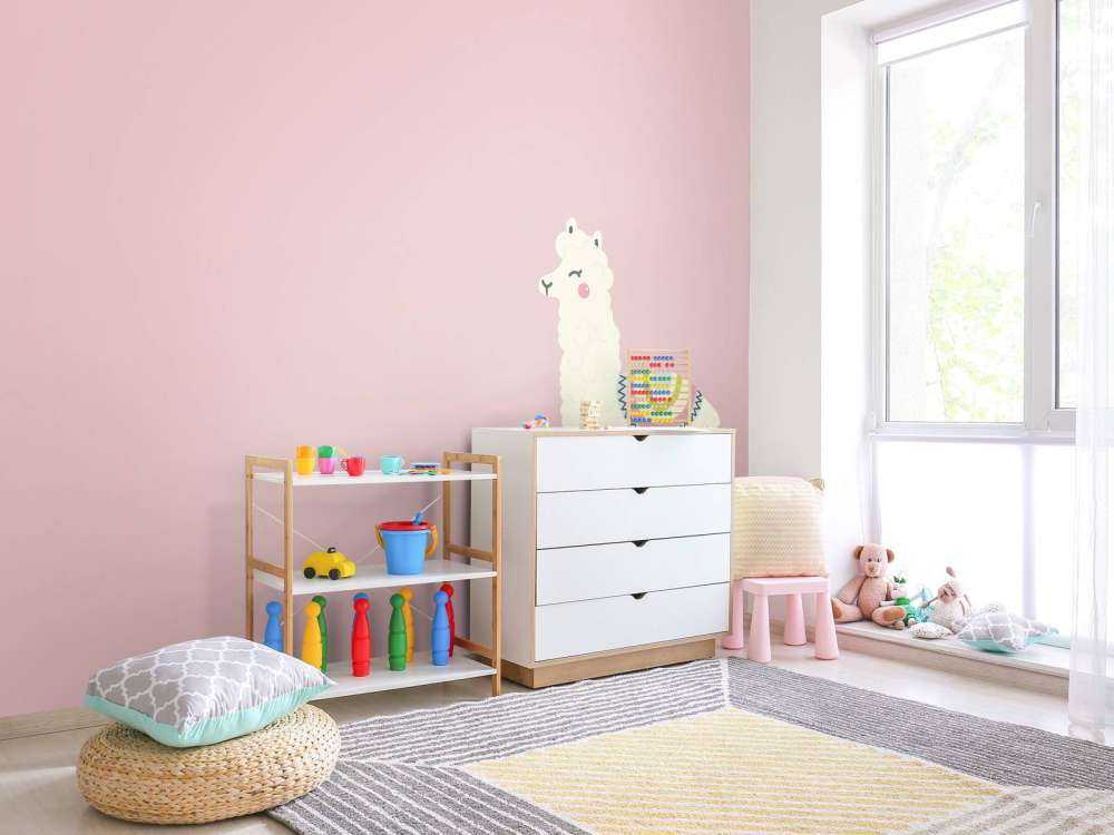 Alpaca design met een roze achtergrond