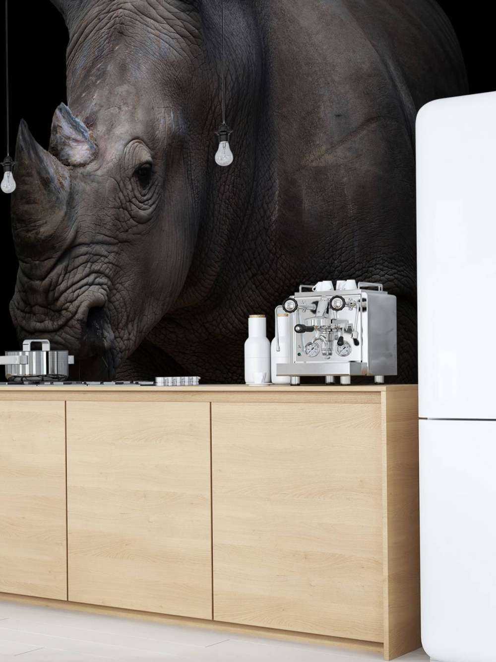 Neushoorn met een zwarte achtergrond