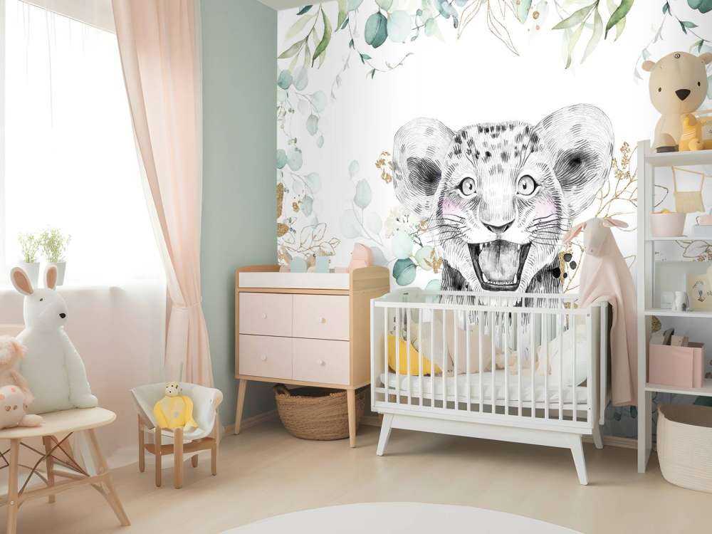 Babyleeuw met muntblaadjes