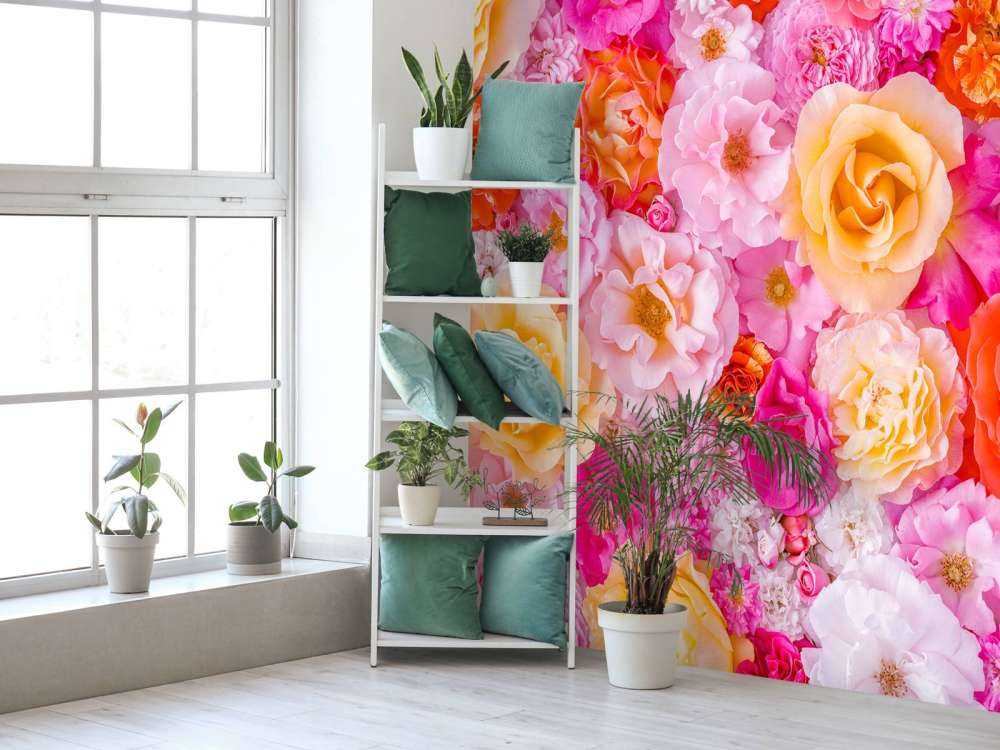 Kleurrijke rozen in pastelbloei