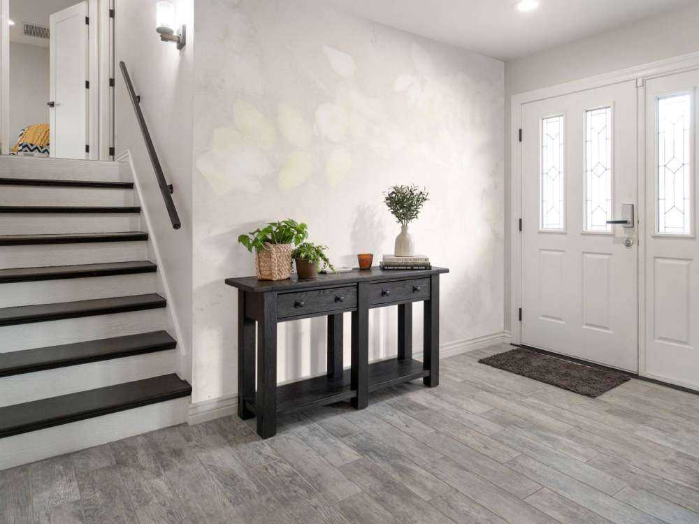 Sneeuwbes en wilde braam - schaduwspel