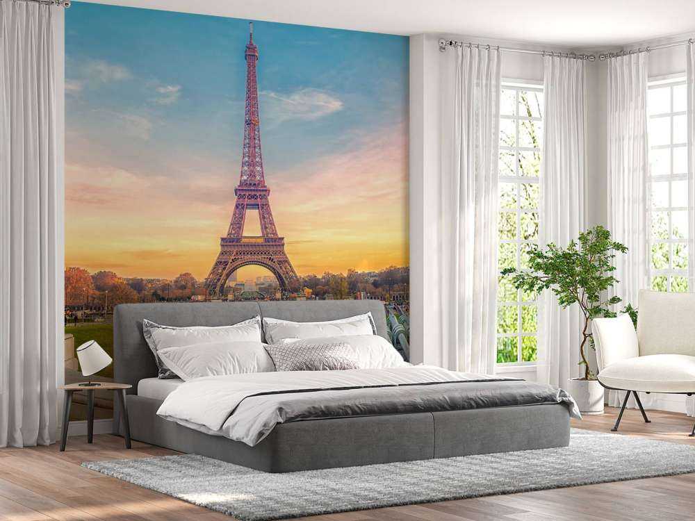 Verlichte Eiffeltoren bij zonsondergang